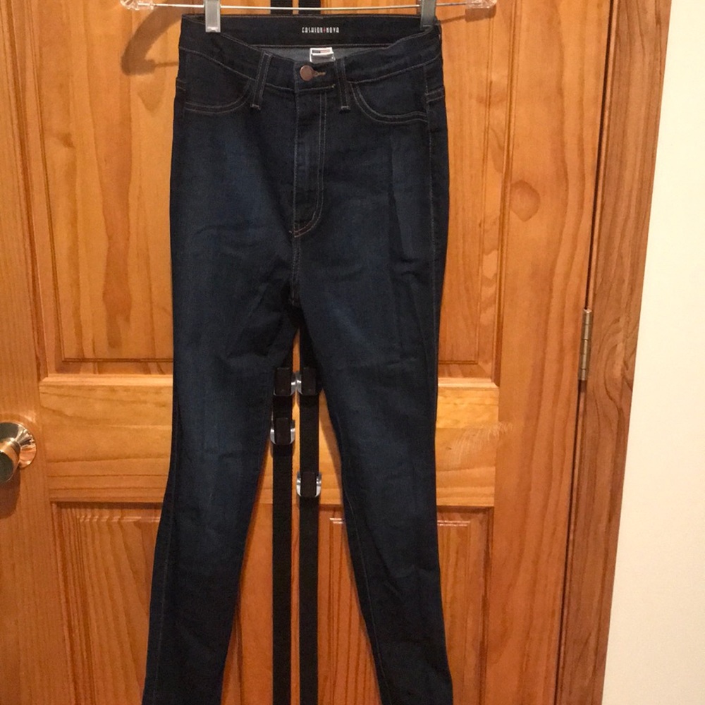 High waisted jeans